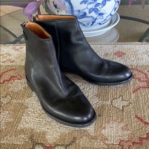 Madewell Flat Black Bootie 9.5